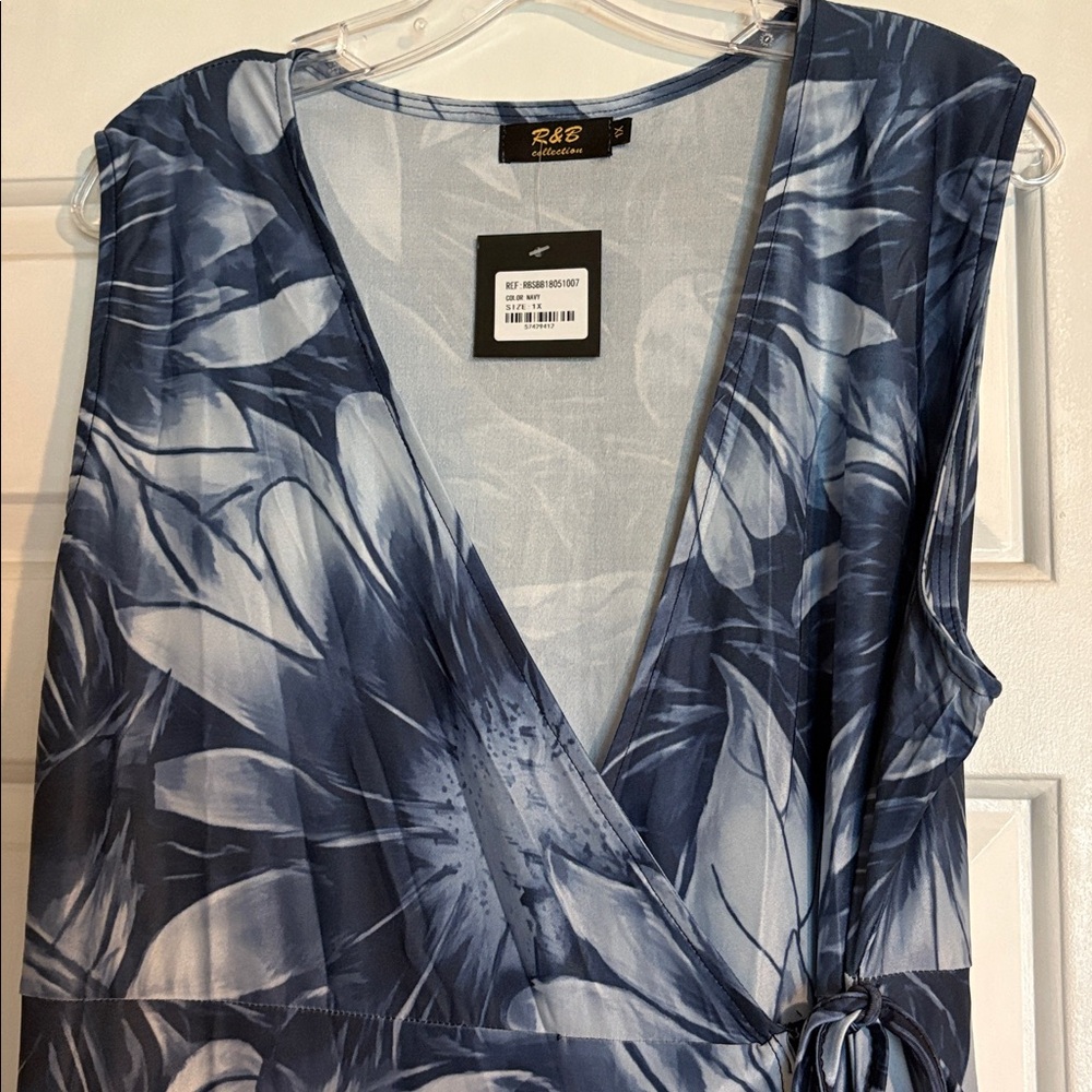 NWT R&B Collection Navy Floral Wrap Dress